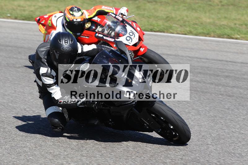 /Archiv-2025/48 25.08.2025 Cornu Master School ADR/rot-rouge/99